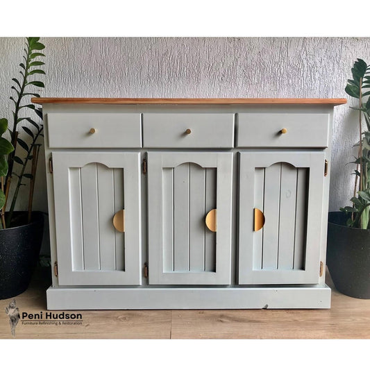 Beautiful Farmhouse Finish Bedside Tables